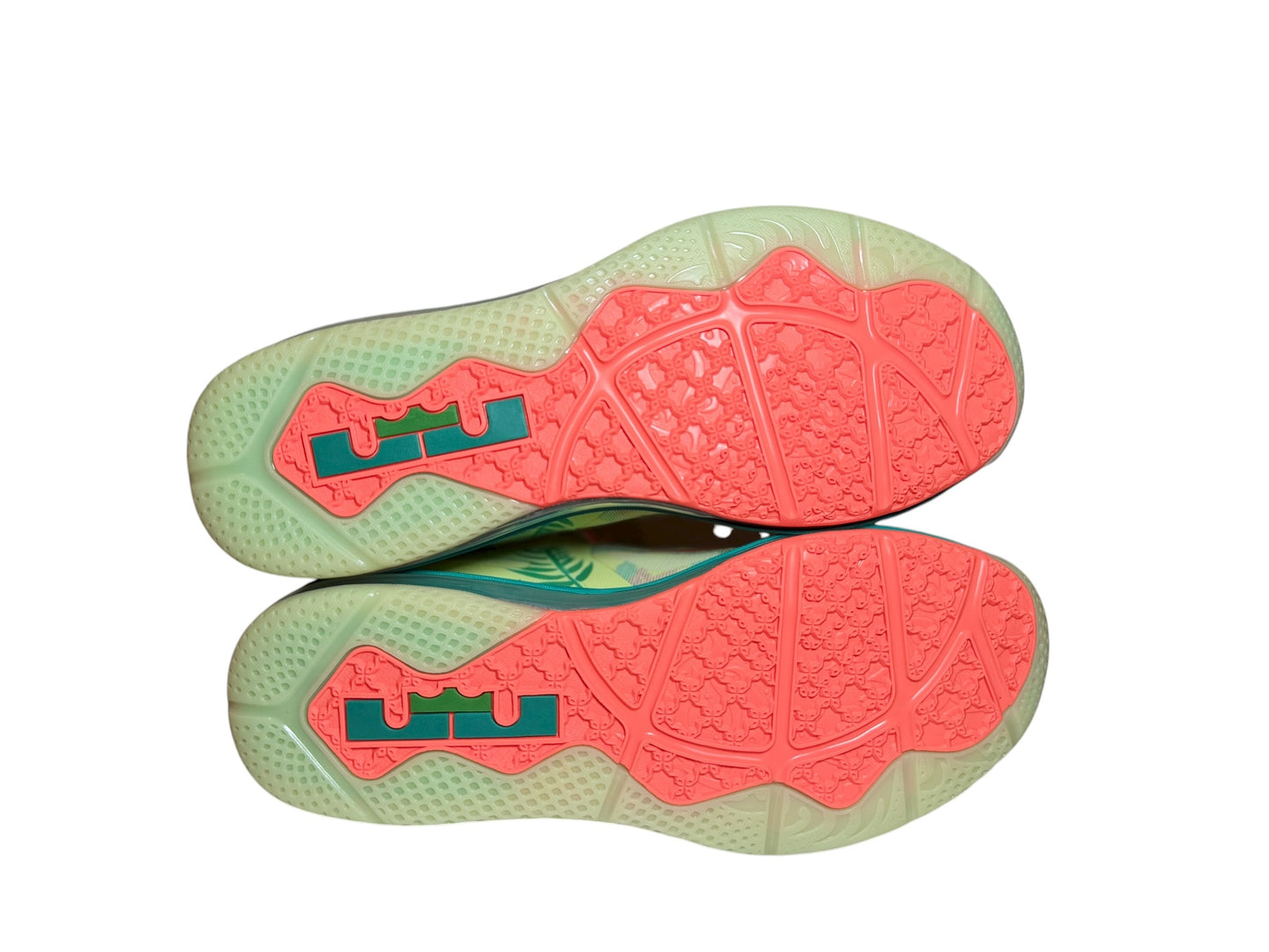 Nike LeBron 9 Low (2022)